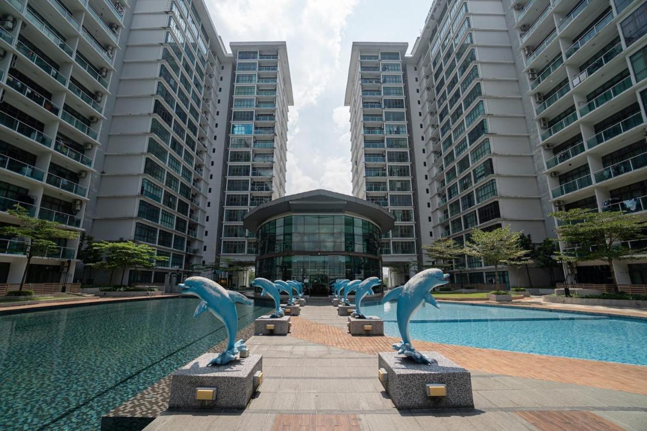 Апартаменты Mount Austin #Palazio B1 Pool View 1-2Pax #Mspro Джохор-Бару Экстерьер фото